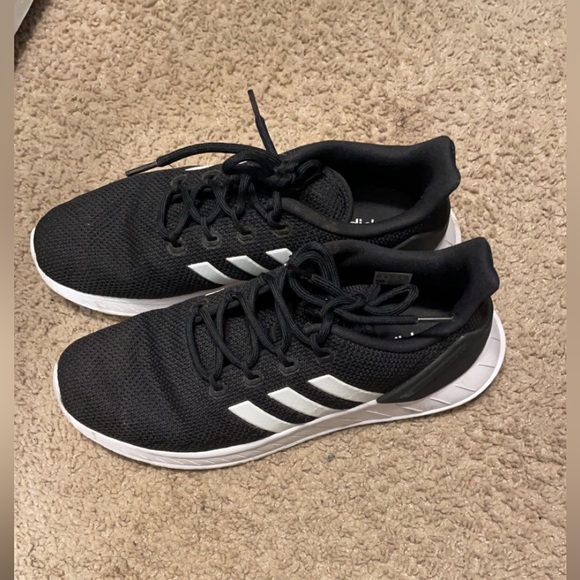 Adidas running shoes - Picture 4 of 4
